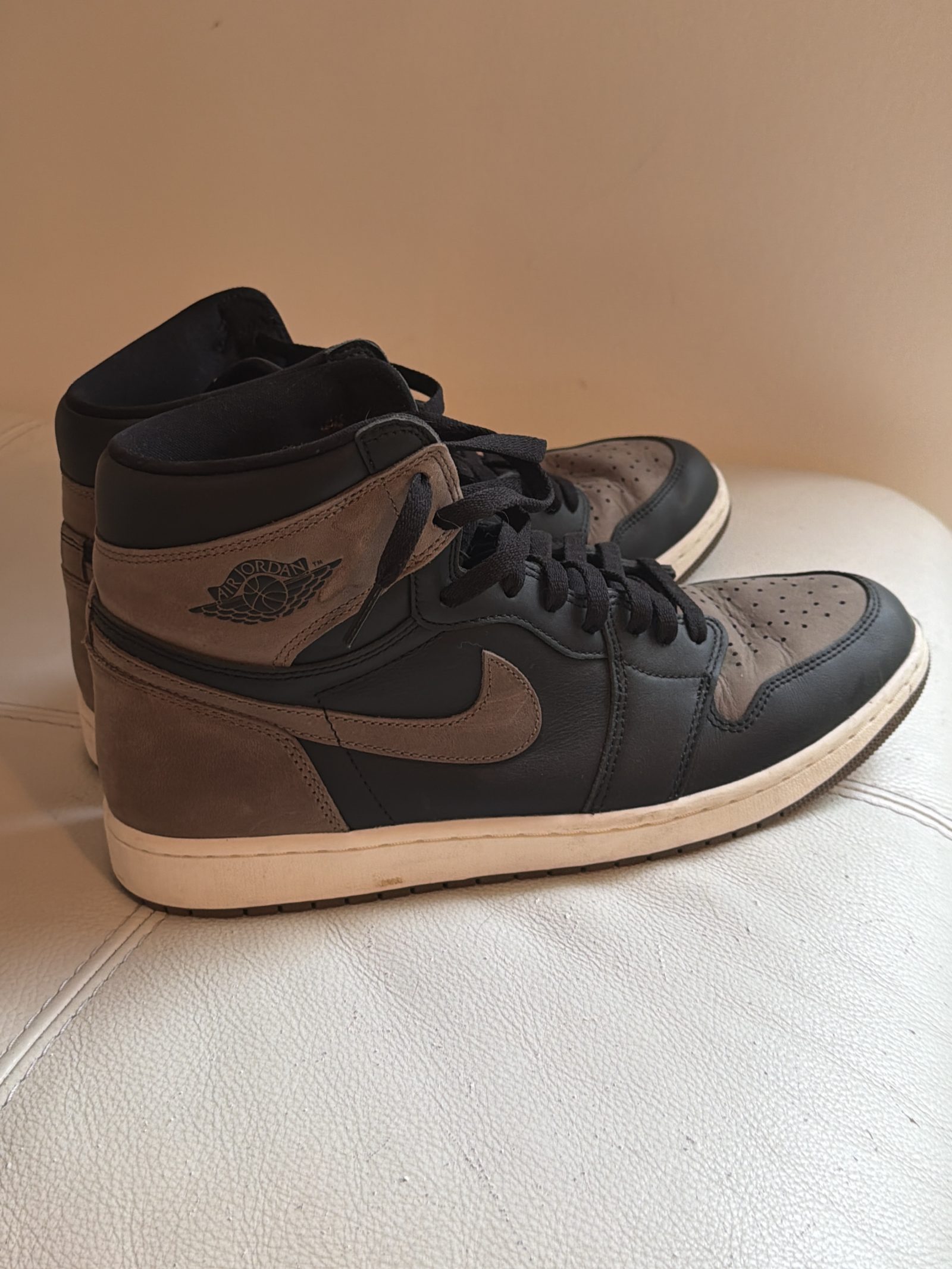 Jordan 1 Retro High Sneaker Schwarz Taupe