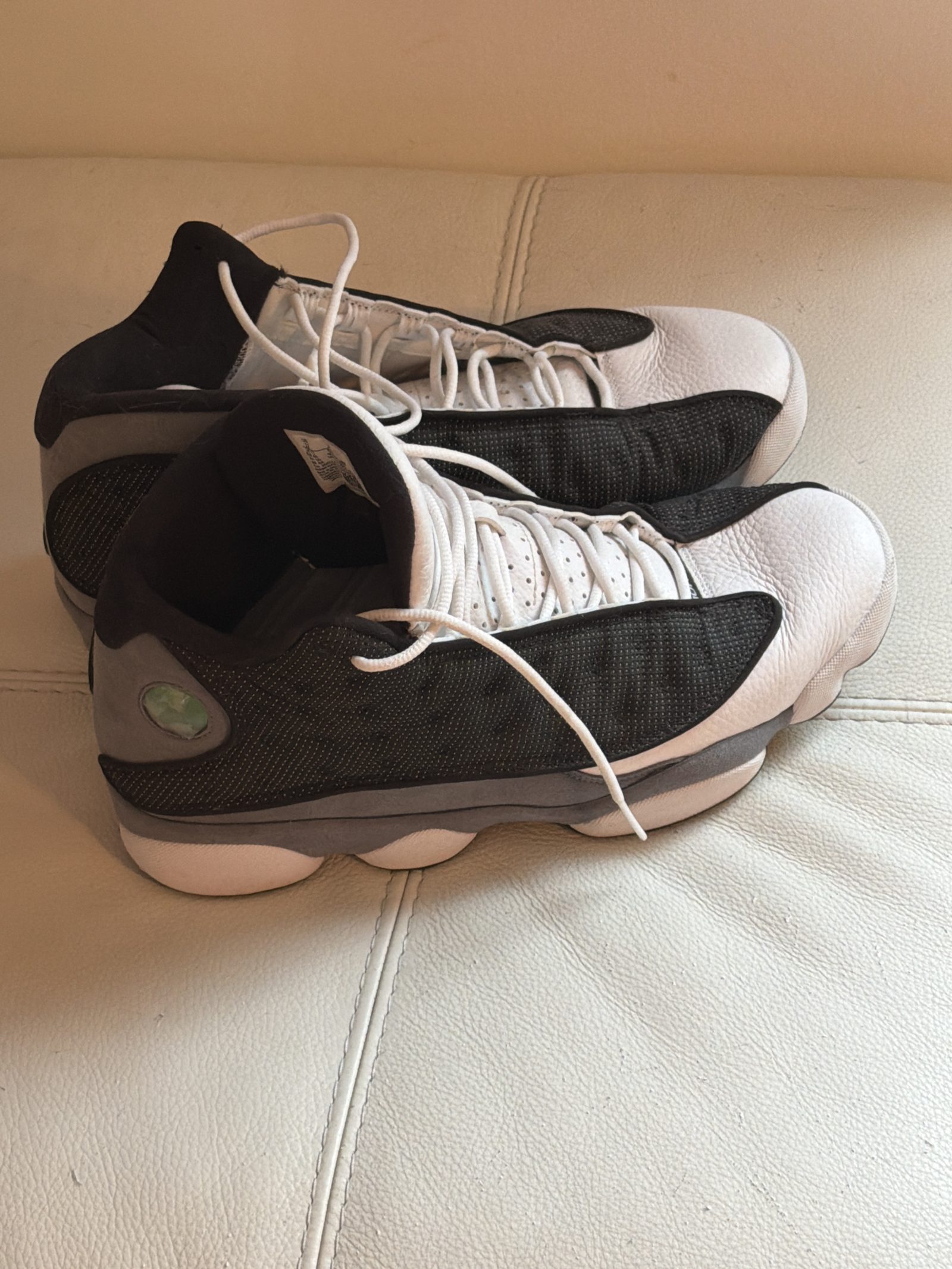 Air Jordan 13 Retro Schwarz-Weiß Basketball Schuhe