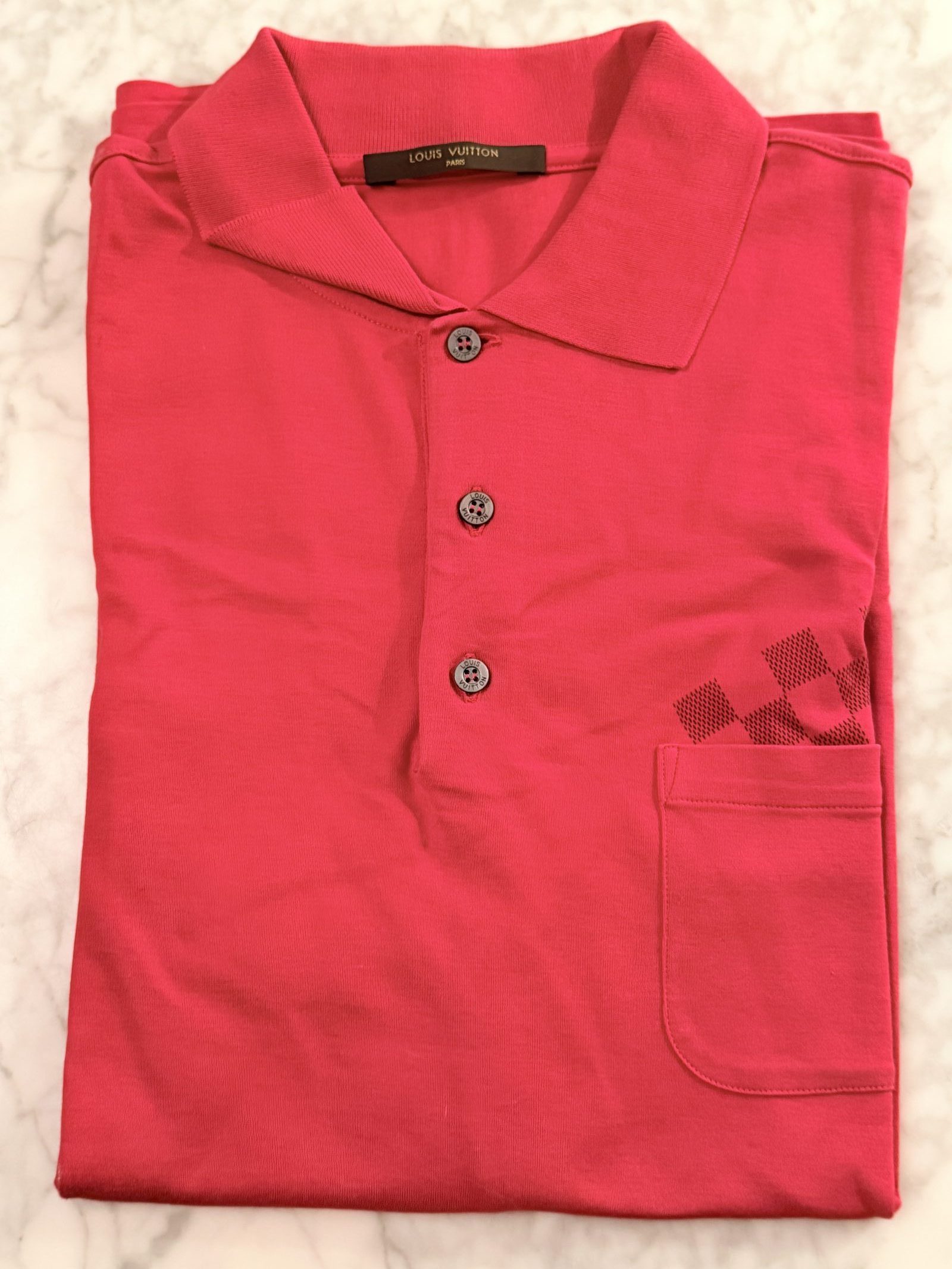 Louis Vuitton Poloshirt Herren Koralle/Pink mit Damier-Detail