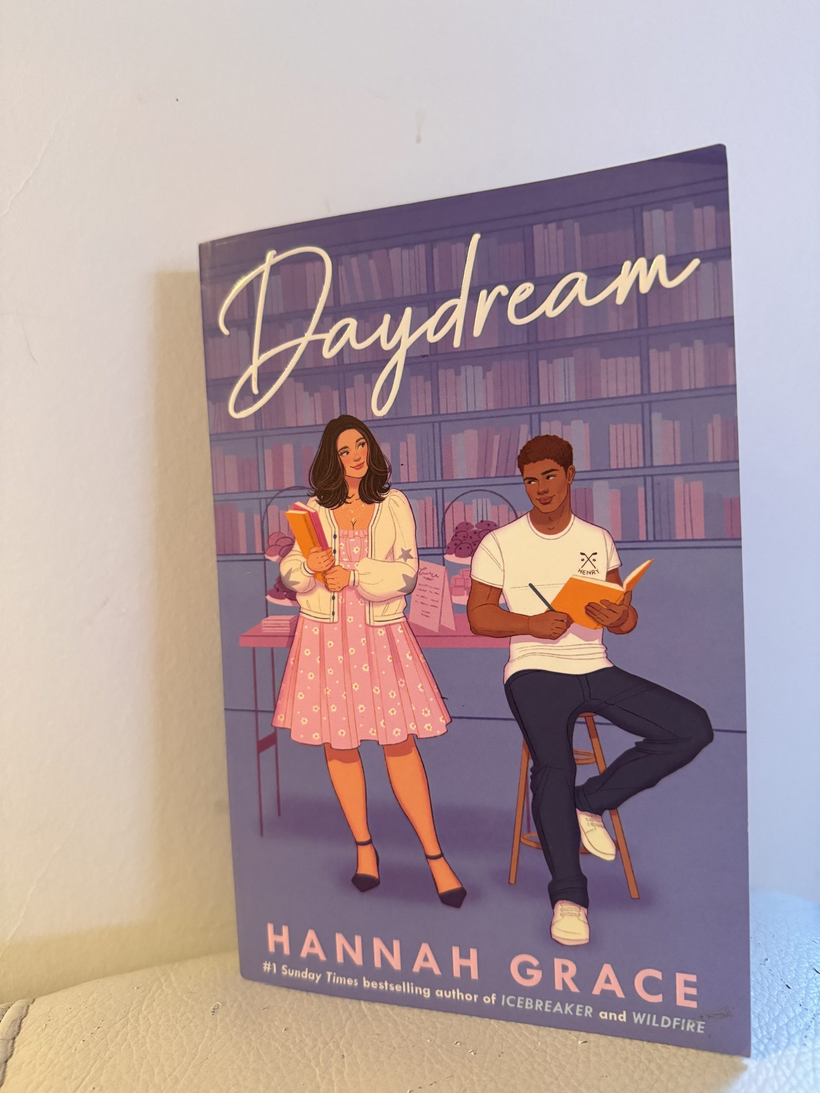 Daydream - Hannah Grace